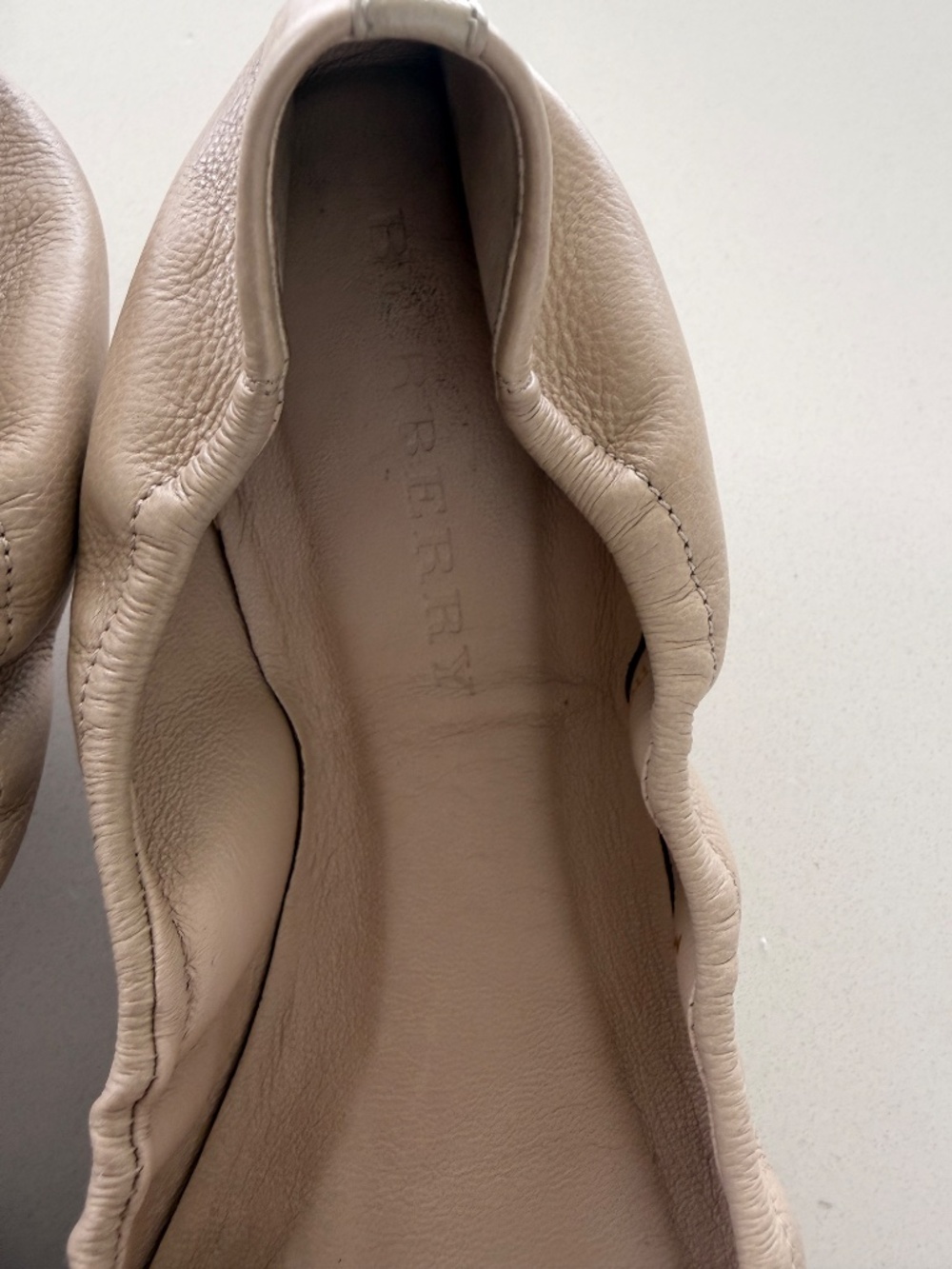 Burberry Nova Check Pattern Leather Ballet Flats in Nude, Women's IT 38 - Picture 3 of 5